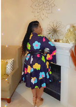 Load image into Gallery viewer, Pretty In Bloom Dress Black