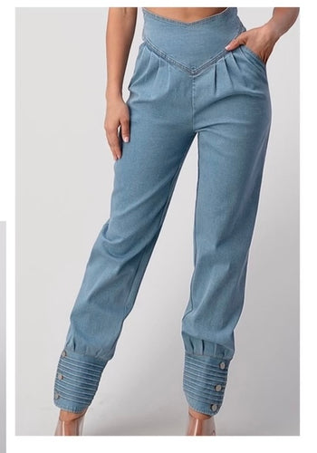 All Eyes On You Jeans