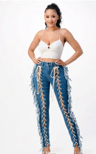 Load image into Gallery viewer, Fringe Krossing Jeans