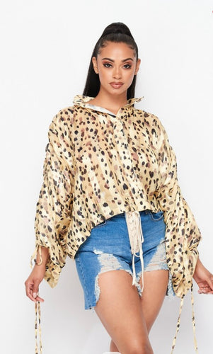 Cute Cheetah Moves Top