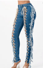 Load image into Gallery viewer, Fringe Krossing Jeans